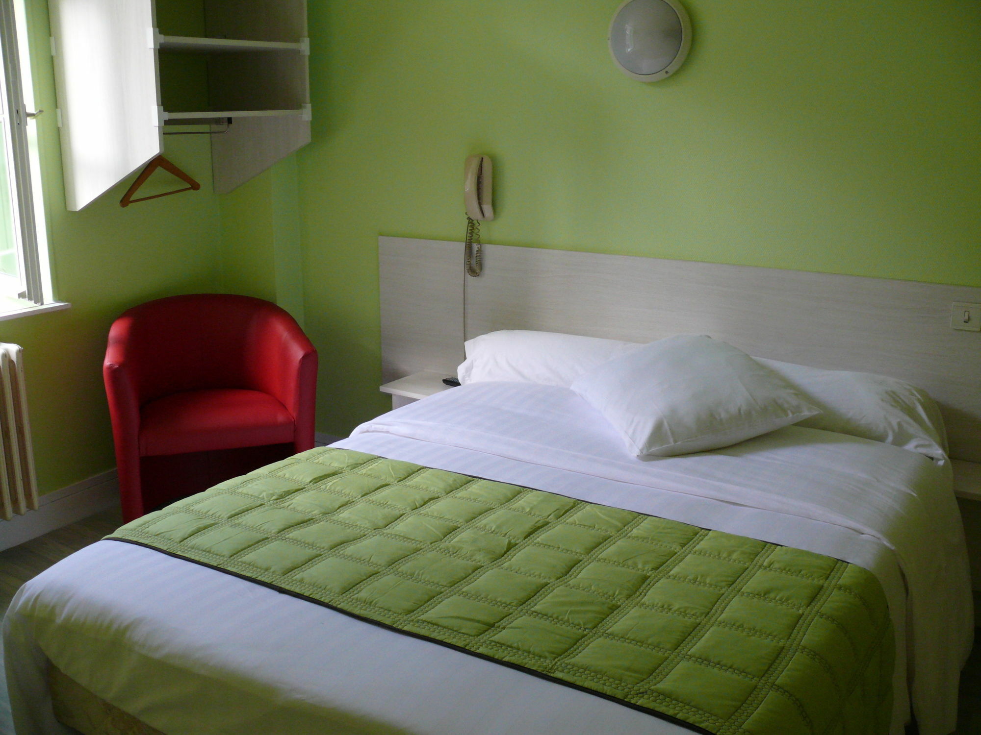 Hotel Bressan Du Xx° Siecle Bourg-en-Bresse Zewnętrze zdjęcie